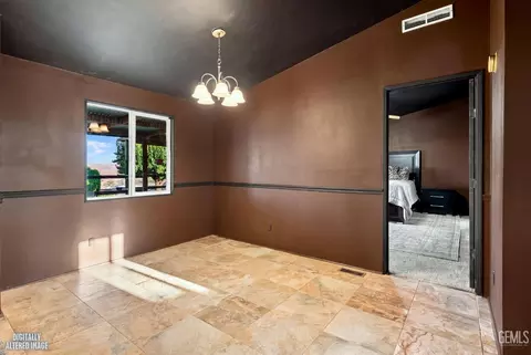472 Eaglecrest Rd, Bakersfield, CA 93308 photo 7