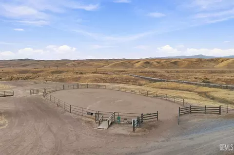 472 Eaglecrest Rd, Bakersfield, CA 93308 photo 17