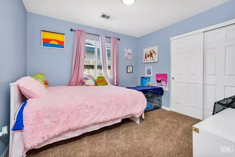 Bedroom - 6206 Arlitos St, Bakersfield, CA 93307 photo 5 of 5