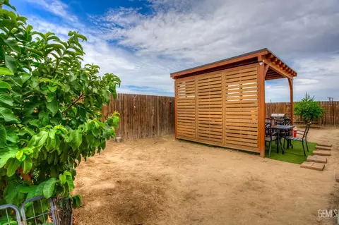 Other - 6206 Arlitos St, Bakersfield, CA 93307 photo 5 of 6