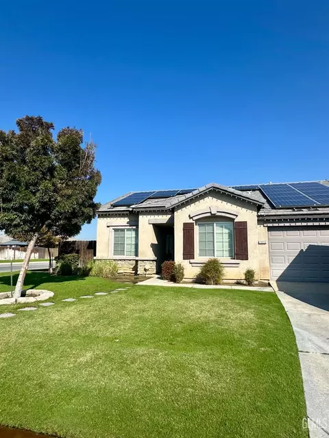 13212 Jackson Lake Dr, Bakersfield, CA 93314