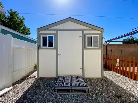 Exterior - 600 S Dennison Rd #123, Tehachapi, CA 93561 photo 13 of 13