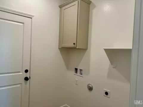 Other - 2116 Silkstone Ct, Bakersfield, CA 93311 photo 2 of 6