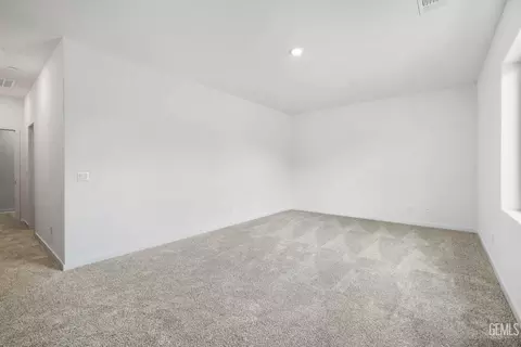 1224 Nectar Pl, Shafter, CA 93263 photo 5