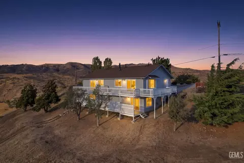 Exterior - 19805 Dovetail Ct, Tehachapi, CA 93561 photo 11 of 11