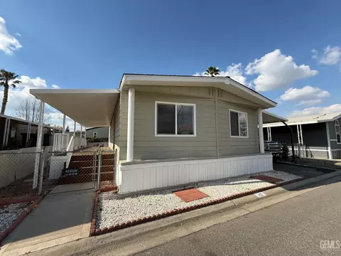 4401 Hughes Ln #48, Bakersfield, CA 93304