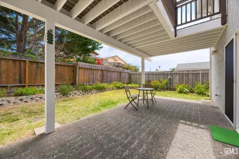 Exterior - 2560 Elm Ave, Morro Bay, CA 93442 photo 5 of 7