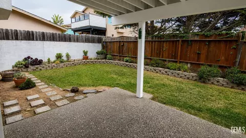 Exterior - 2560 Elm Ave, Morro Bay, CA 93442 photo 6 of 7