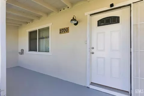 Exterior - 2700 Steensen St, Mountain Mesa, CA 93240 photo 2 of 13