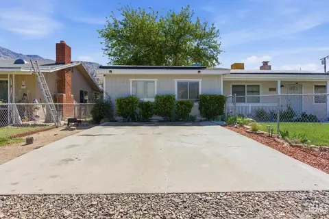 Other - 2700 Steensen St, Mountain Mesa, CA 93240 photo 3 of 10
