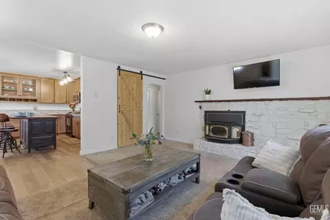 Other - 2700 Steensen St, Mountain Mesa, CA 93240 photo 6 of 10