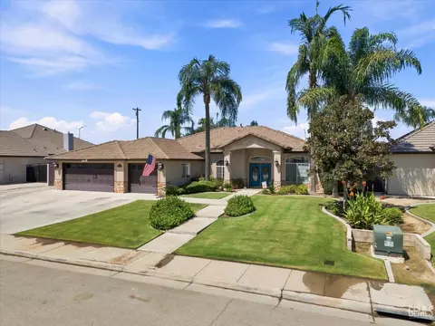 Exterior - 15954 Screaming Eagle Ave, Bakersfield, CA 93314 photo 2 of 13