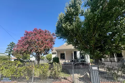 2128 E St, Bakersfield, CA 93301
