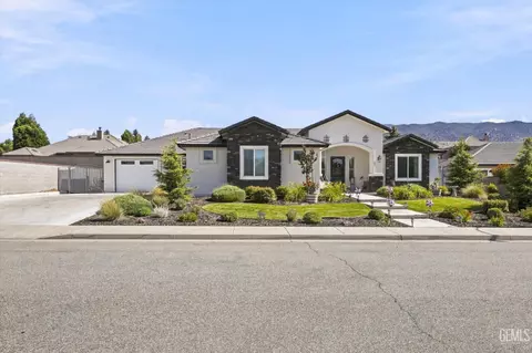 Exterior - 410 Rosehaven Ln, Tehachapi, CA 93561 photo 8 of 12
