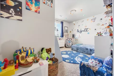 Bedroom - 410 Rosehaven Ln, Tehachapi, CA 93561 photo 10 of 10