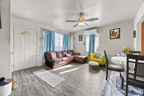 Other - 523 F St, Taft, CA 93268 photo 1 of 4