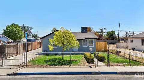 Exterior - 1509 Murdock St, Bakersfield, CA 93307 photo 1 of 2