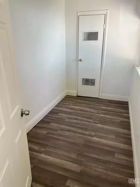 Other - 301 D St, Taft, CA 93268 photo 3 of 3