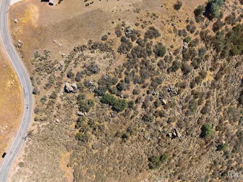 0 Skyline Dr, Tehachapi, CA 93561 photo 3