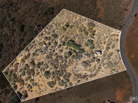 0 Skyline Dr, Tehachapi, CA 93561 photo 2