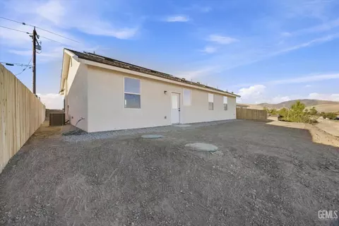 Other - 19936 Mesa Dr, Tehachapi, CA 93561 photo 9 of 10