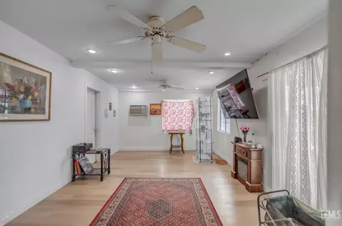 Other - 27509 Pine St, Taft, CA 93268 photo 7 of 19