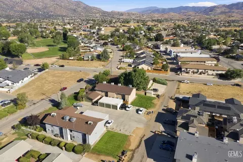 View/Area - 21250 Santa Maria Ct, Tehachapi, CA 93561 photo 3 of 8