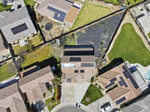 View/Area - 5406 Mensen Dr, Bakersfield, CA 93313 photo 2 of 3