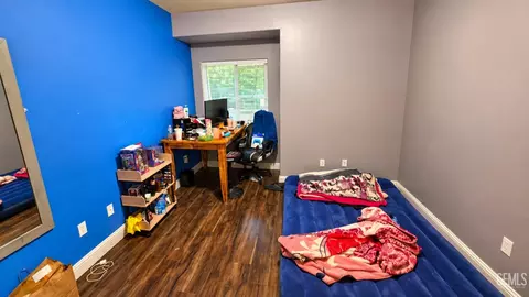 Bedroom - 2001 Bloomfield Ave, Wasco, CA 93280 photo 2 of 5
