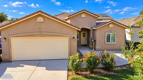 Exterior - 2001 Bloomfield Ave, Wasco, CA 93280 photo 2 of 6