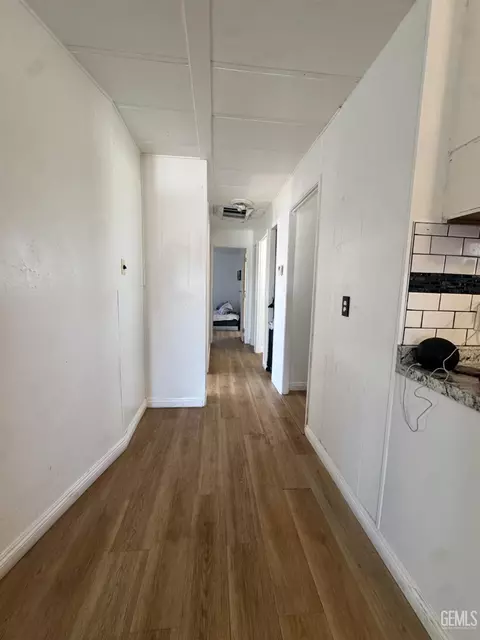 Entry Way - 6601 Eucalyptus Dr #231, Bakersfield, CA 93306 photo 2 of 3