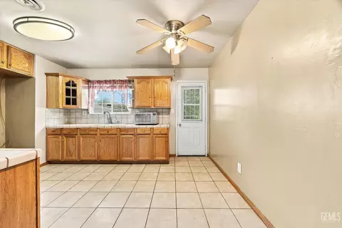 Kitchen - 314 Atkinson Ave, Shafter, CA 93263 photo 1 of 4