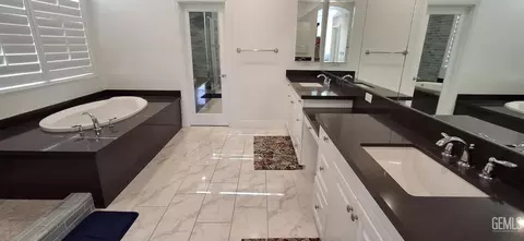 Bath - 0 S 12322 Champlin Pl, Bakersfield, CA 93311 photo 1 of 3