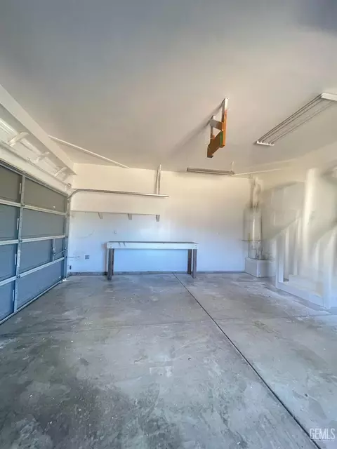 Other - 23441 Lakeview Dr, Tehachapi, CA 93561 photo 6 of 9