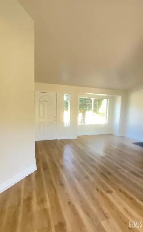 Other - 23441 Lakeview Dr, Tehachapi, CA 93561 photo 2 of 9