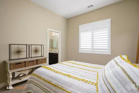 Bedroom - 11702 Raindrop Ln, Bakersfield, CA 93311 photo 4 of 5