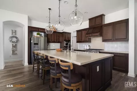 Kitchen - 11702 Raindrop Ln, Bakersfield, CA 93311 photo 1 of 2