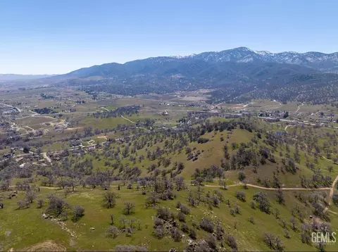 0 Old Town Rd, Tehachapi, CA 93561 photo 6