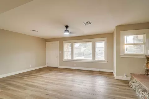 Living - 2106 E St, Bakersfield, CA 93301 photo 2 of 3