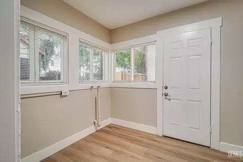 Entry Way - 2106 E St, Bakersfield, CA 93301 photo 1 of 2