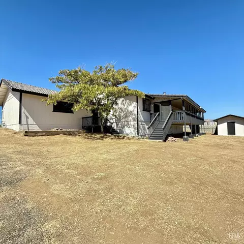 Exterior - 20220 Mesa Dr, Tehachapi, CA 93561 photo 5 of 5