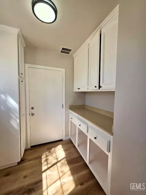 Other - 20220 Mesa Dr, Tehachapi, CA 93561 photo 6 of 10
