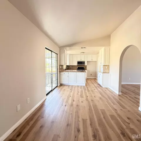 Other - 20220 Mesa Dr, Tehachapi, CA 93561 photo 2 of 10