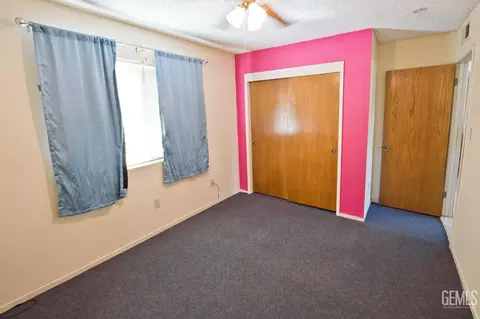 Bedroom - 21540 Westwood Blvd, Tehachapi, CA 93561 photo 1 of 3