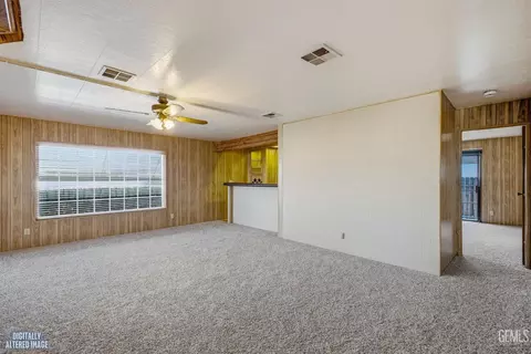 Living - 724 46th St, Bakersfield, CA 93301 photo 7 of 16