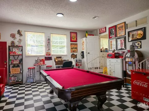 Other - 2500 Pine St, Bakersfield, CA 93301 photo 2 of 2