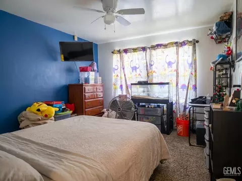 Bedroom - 2500 Pine St, Bakersfield, CA 93301 photo 5 of 5