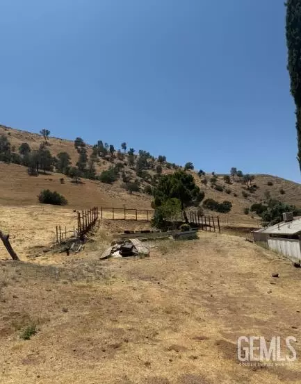 747 Redhill Rd, Bodfish, CA 93205 photo 2