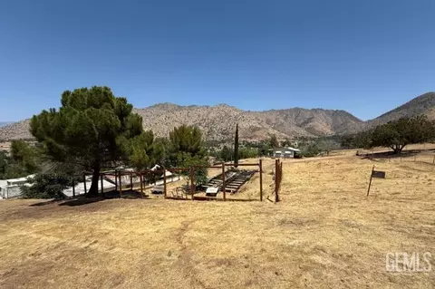 747 Redhill Rd, Bodfish, CA 93205 photo 4