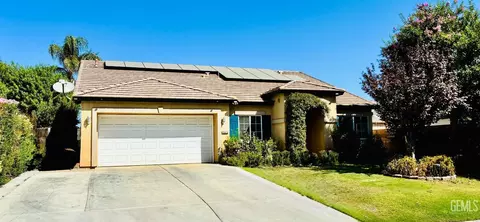 9302 Cousteau Ave, Bakersfield, CA 93311